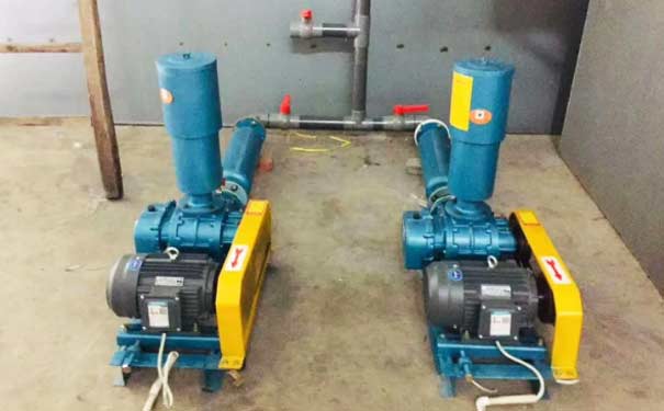 污水廠(chǎng)羅茨風(fēng)機(jī)污水處理方法多，哪些情況下用羅茨鼓風(fēng)機(jī)污水處理