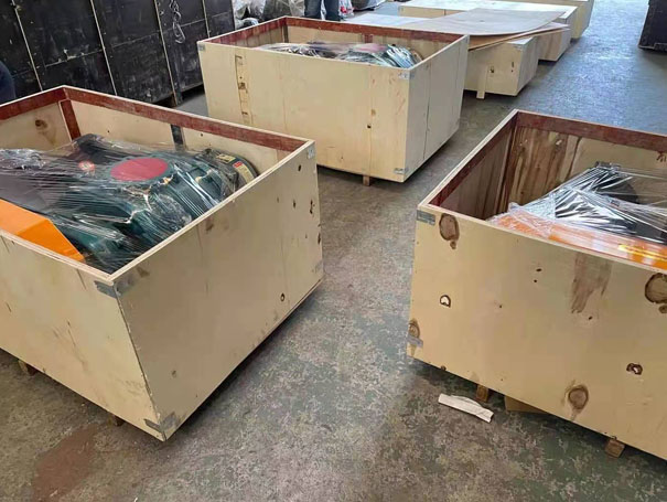 開(kāi)工啦！發(fā)往佛山XQSSR150羅茨鼓風(fēng)機(jī) 30KW4臺(tái)(圖1)